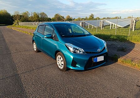 Toyota Yaris Hybrid *Tempomat*Kamera*gepflegt*