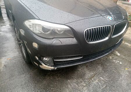 BMW 523i --unfall Auto --- Export oder Bastler ----