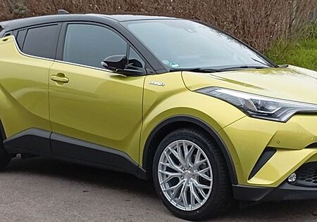 Toyota C-HR NEON LIME JBL AHK HYBRID 175 Stück für Deut