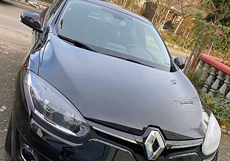 Renault Megane Bose Edition ENERGY TCe 130 Start & S...