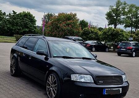 Audi A6 2.7T quattro Avant -
