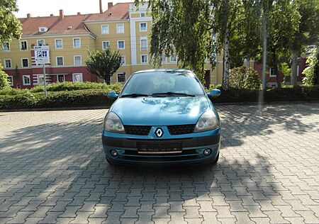 Renault Clio 1.2 16V Authentique