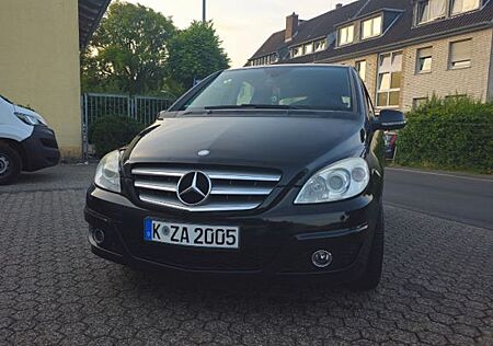 Mercedes-Benz B 180 CDI -