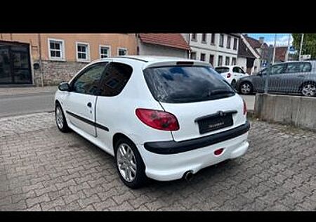 Peugeot 106
