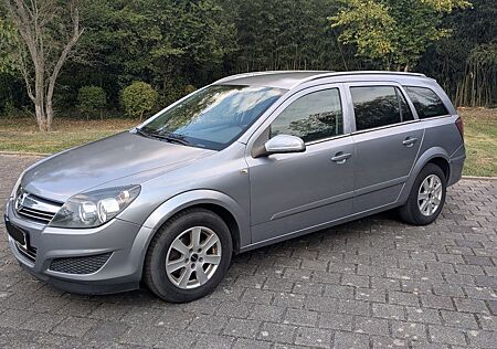 Opel Astra Caravan 1.6 Ecotec Selection "110 J" 8...
