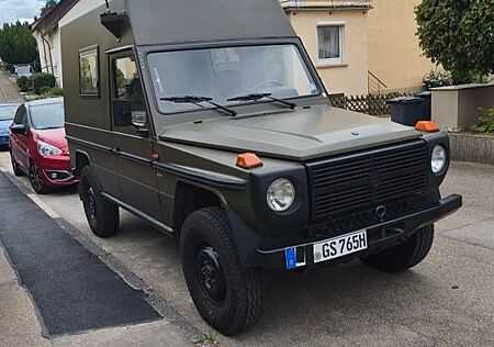 Mercedes-Benz G 230