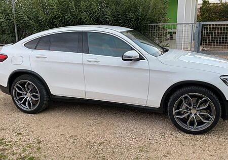 Mercedes-Benz GLC 300 d 4MATIC Coupé Autom. -