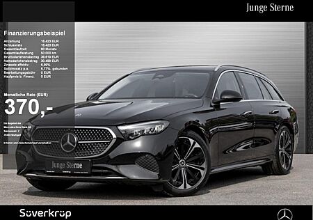 Mercedes-Benz E 220 T d , AVANTGARDE SPUR PANO AHK KAMERA PDC