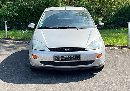 Ford Focus 1.8 Benzin/TÜV NEU/Fahrbereit/Klima