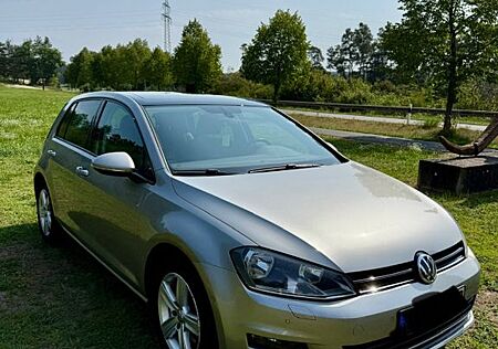 VW Golf Volkswagen 1.6 TDI BMT Trendline Variant Trendline