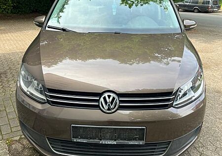 VW Touran Volkswagen 2.0 TDI DSG Comfortline Anhängerkupplung