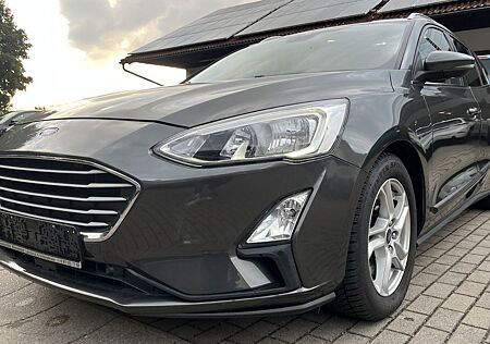Ford Focus Turnier Cool & Connect