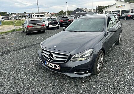 Mercedes-Benz E 220 gebraucht kaufen Mercedes-Benz E 220 T-Modell CDI BlueEfficiency