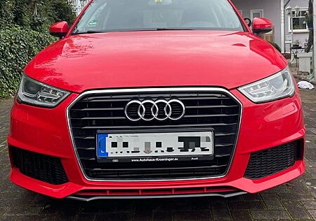 Audi A1 1.8 TFSI S tronic sport sport