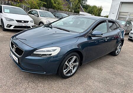 Volvo V40 Momentum
