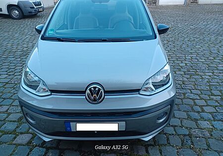 VW Up Volkswagen ! 1.0 44kW ASG ! beats ! beats