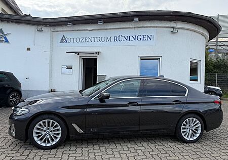 BMW 530d LuxuryLine*Headup*Standheizun*HarmanKardon