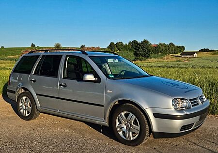 VW Golf Volkswagen Variant 1.9TDI 74kW - TOP Zustand