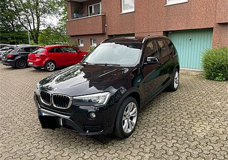 BMW X3 xDrive20i AT -