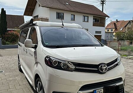 Toyota Pro Ace Proace Verso Crosscamp