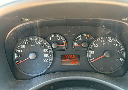 Fiat Punto 1.2 8V -