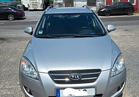 Kia Cee'd / Ceed 1.4 CVVT Spirit Sporty Wagon Spirit