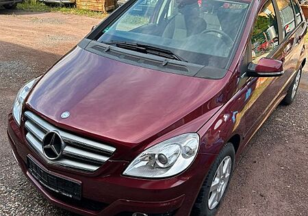 Mercedes-Benz B 160 BlueEFFICIENCY -