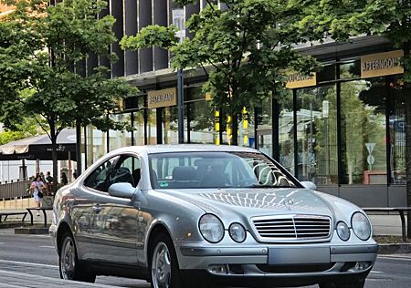 Mercedes-Benz CLK 320 TÜV 09/27 | Aus 1 Hand | Rostfrei