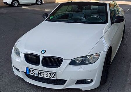 BMW 330i Cabrio -