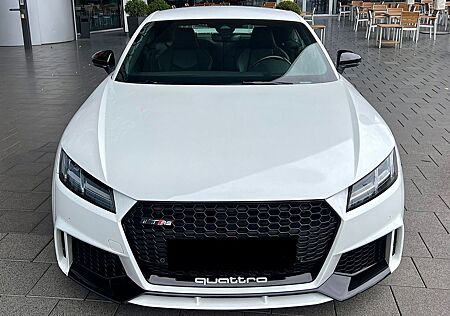 Audi TT Coupe 1.8 DSG TTRS Komplettumbau Carbon