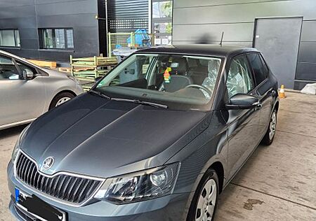 Skoda Fabia 1.0l MPI 44kW ACTIVE ACTIVE