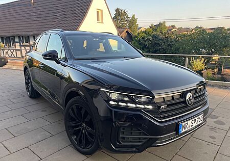 VW Touareg Volkswagen 3.0 R-Line Blackpaket, Panorama, Stand.