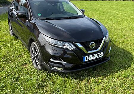 Nissan Qashqai 1.3 DIG-T N-CONNECTA N-CONNECTA