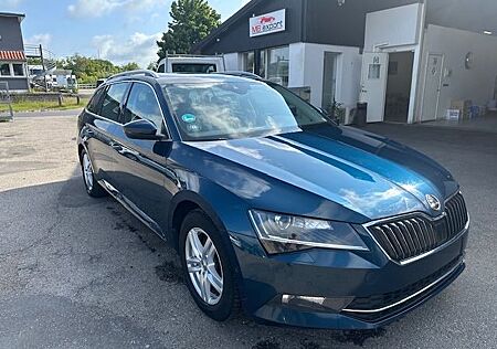 Skoda Superb Combi Style