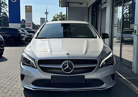 Mercedes-Benz CLA 200 Shooting Brake CLA 200d 4MATIC NAVI AHK LED KEYLESS ACC MB100G.