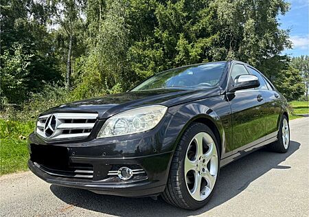 Mercedes-Benz C 230 AVANTGARDE,Klimaanlage,AUTOMATIK