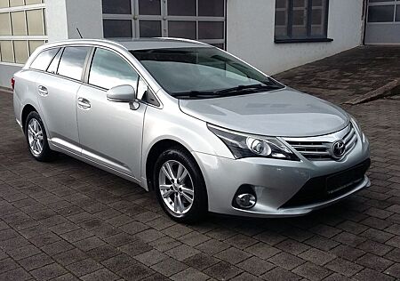 Toyota Avensis Combi 2,0-l-D-4D Life