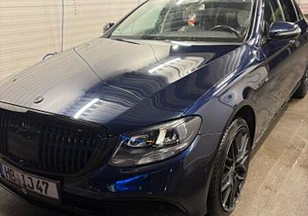 Mercedes-Benz E 220 d EXCLUSIVE Autom. EXCLUSIVE