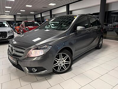 Mercedes-Benz B 180|NAVI|TEMPOMAT|SHZ|PDC V+H| Nur 49TKM