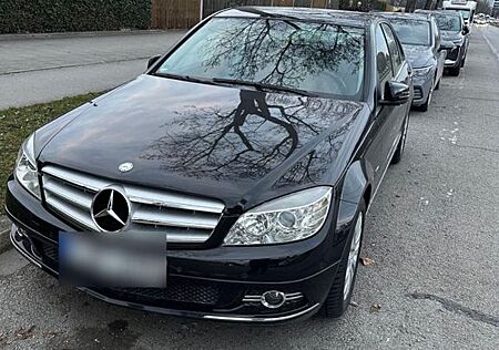 Mercedes-Benz C 180 CGI BlueEFFICIENCY ELEGANCE Autom. ELE...