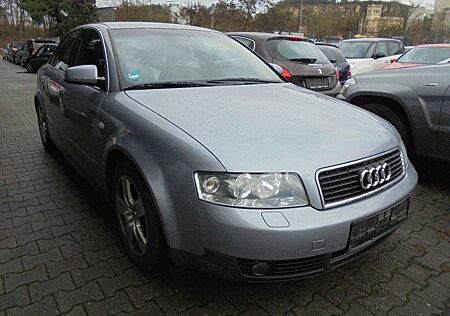 Audi A4 2.4 S-line .Klimatronic.Limousine. 1Hand