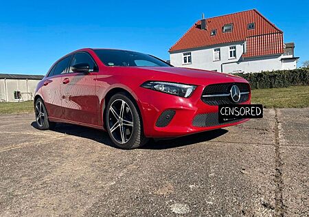 Mercedes-Benz A 220 4MATIC DCT -
