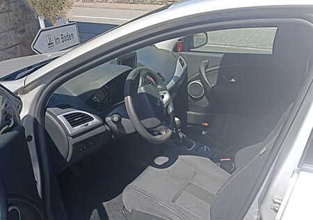 Renault Megane Mégane Grandtour 1.6 16V | TÜV bis 10/25