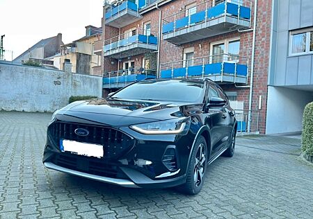 Ford Focus 1,0 EcoB Hybr 114kW Active-X