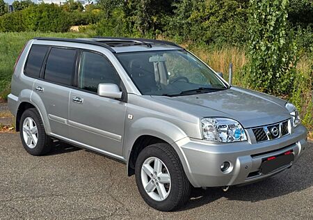 Nissan X-Trail T30 4x4 2.5 Elegance wenig KM Automatik
