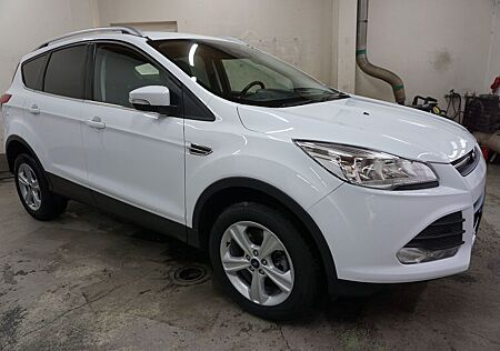 Ford Kuga Automatik,Sitzheizung,Pdc,1.Hand!Top!