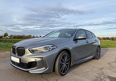 BMW 135 M135i xDrive, Skyscraper Grau, Vollausstattung