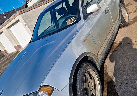 BMW X3 2.0d -