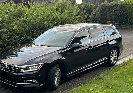 VW Passat Variant Volkswagen 2.0 TDI DSG Highline R-Line