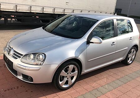 VW Golf Volkswagen 5 1.4l TSI 122PS TÜV NEU